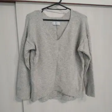 SLOBE IENA 그레이 V넥 니트 긴팔