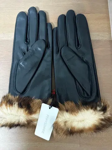 [ 미사용 새상품 ] PINKY&DIANNE 가죽 퍼 포함 장갑 블랙