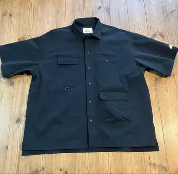 KELTY 블랙 워크 셔츠 반팔