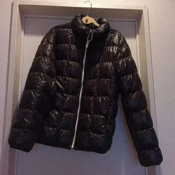 다운 자켓 블랙 M 사이즈