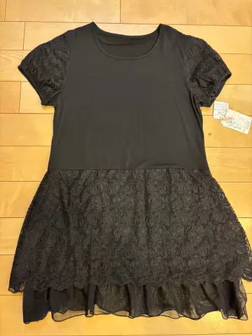 [ 새상품, 미사용 ] 고급 얇은 소재 원피스