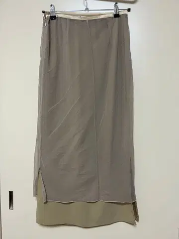 GALLARDA GALANTE 3way 베이지 슬릿 타이 트 스커트