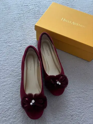 새상품급 HILLS AVENUE 버건디 펌프스 22.5cm