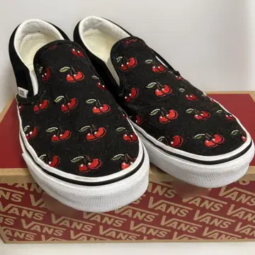 VANS 체리 자수 블랙 슬립온