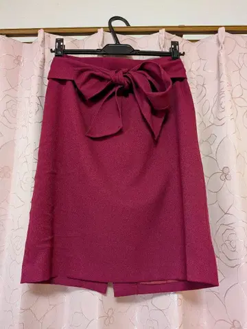 ASTORIA ODIER 리본 포함 타이트 스커트