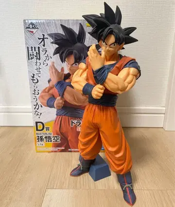 제일복권 드래곤볼 STRONG CHAINS D상 손오공 피규어