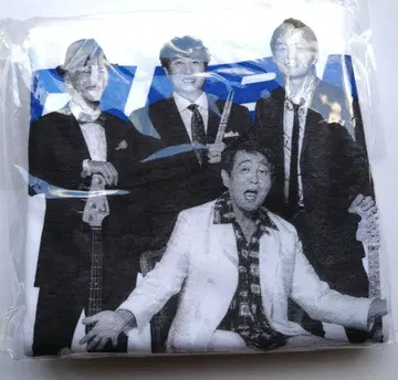 TUBE 베스트 앨범 봉입 그래픽 T셔츠 (2000~2025)