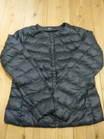 새상품급 UNIQLO 여성용 울트라 라이트 다운 논칼라 M
