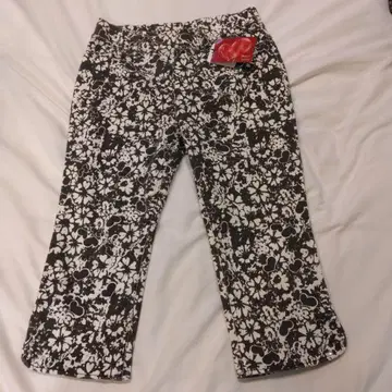 안드러브 꽃무늬 비쥬 장식 캐주얼 팬츠