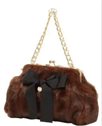 [미사용 새상품] 안아더안젤라스 가마구치 퍼 백