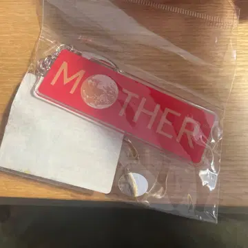 MOTHER 아크릴 키링