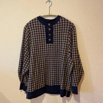 이번 시즌 가을/겨울 45R 스웨터