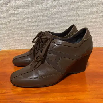 새상품급 호킨스 스포츠 짙은 갈색 다크 브라운 23cm 가죽 스니커즈