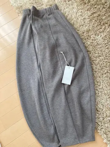 ZARA 그레이 가우초 팬츠