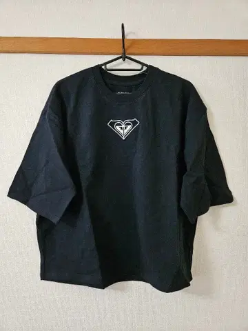 ROXY 블랙 반팔 T셔츠 M