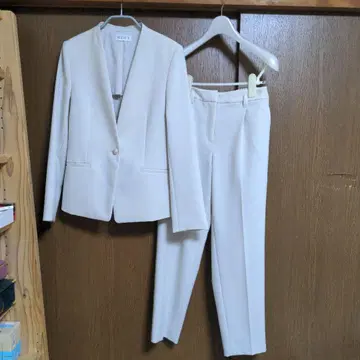 플라스테 S 아이보리 자켓 팬츠 셋업 폴리에스테르 봄/여름