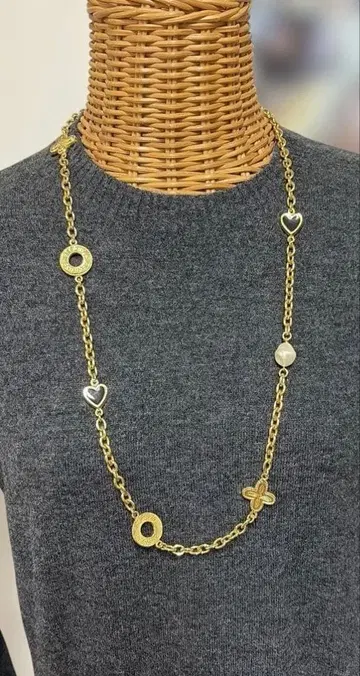 BECAUSE 골드 롱 목걸이