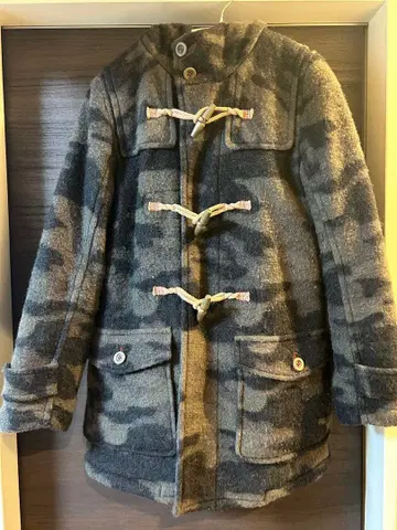 카모 패턴 더플 코트 후드 부착