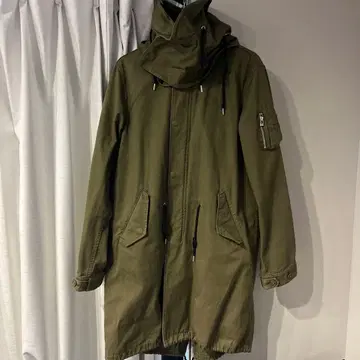 NANO UNIVERSE 후드 부착 모즈 코트 올리브