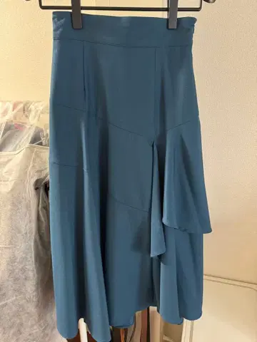 앙데팡당 플레어 스커트 파랑 사이즈 38