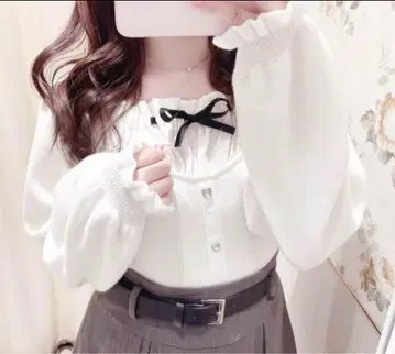 evelyn 하트 비쥬 니트 화이트