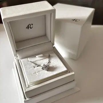 4C 하트형 펜던트 목걸이