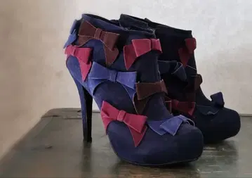 미사용 새상품 TSURU by Mariko Oikawa 리본 부츠