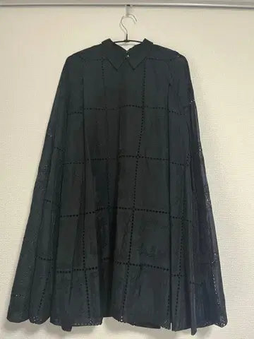 [ 가격 인하 중, 새상품 ] CELFORD 자수 케이프 드레스