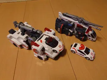 토미카 드라이브 헤드 화이트 호프와 레스큐 헬리콥터 세트