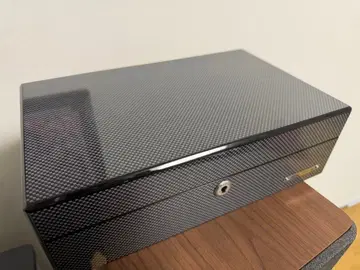 유로 패션 FW-8154CF 시계 케이스 8개 수납