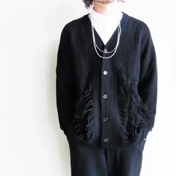WRAPINKNOT 프린지 블랙 가디건