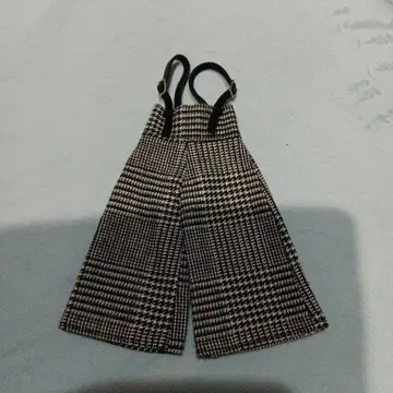 브라이스 아웃핏