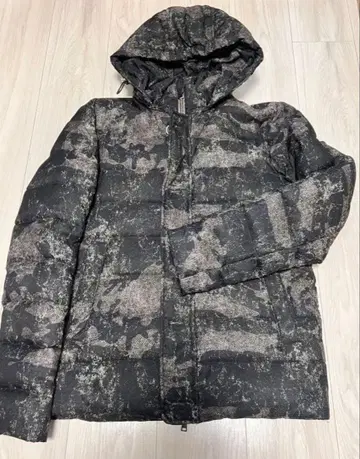 Herno 다운 자켓 카모플라쥬 사이즈 44
