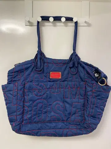 마크제이콥스 네이비 로고 자수 마더백