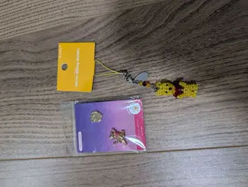 푸우 비즈 스트랩과 펜 참 세트