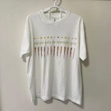 나인 인치 네일스 NINE INCH NAILS 티셔츠 화이트