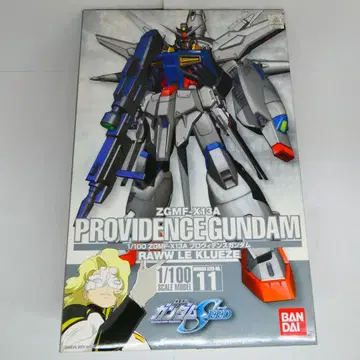 PROVIDENCE GUNDAM 1/100 스케일