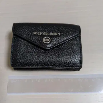 MICHAEL KORS 3단 접이식 지갑 블랙