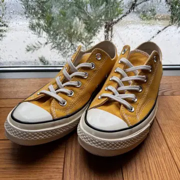 새상품급 척테일러 CT70 썬플라워 컨버스 25.5cm 로우컷