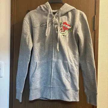 Ed Hardy 스컬과 장미 후드티