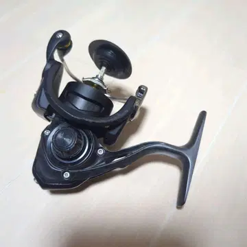 다이와 18 타투라 LT 2000S-XH 바디 본체 DAIWA