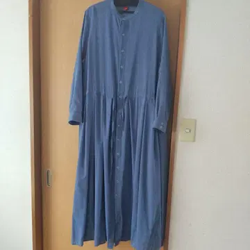 새상품급 LIROMA 셔츠 원피스