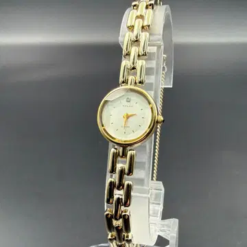 CITIZEN SYLPH 시티즌 여성용 손목시계 보석 장식 골드