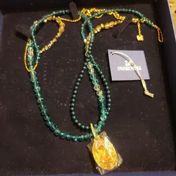 스와로브스키 Swarovski 크리스탈 목걸이