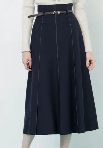 JILL by JILL STUART 세미 플레어 스커트