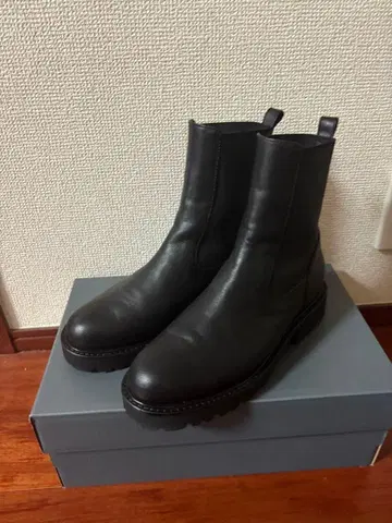 오디트 에 오딜 부츠 22.5cm