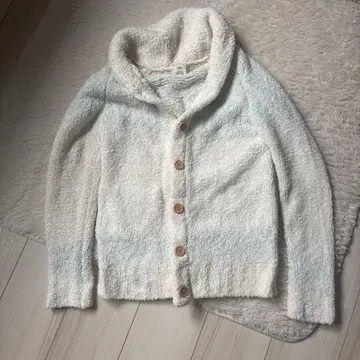 젤라또피케 버튼 달린 룸웨어