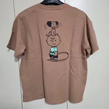 PEANUTS 브라운 T셔츠 빈티지 구제 의류