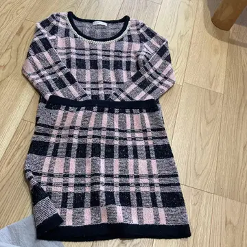 핑크와 블랙 체크 셋업