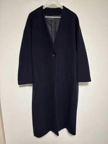 네이비 롱 코트 버튼 포함